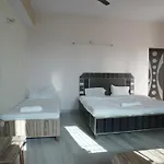 Hotel Mohan By Wb Inn